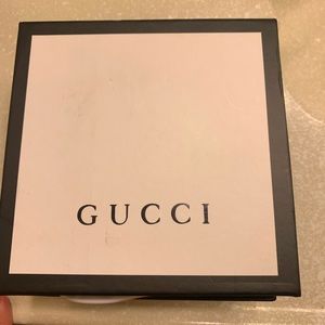 Designer belt from dh gate. Fits up to women’s size 15 and men’s 34 waist